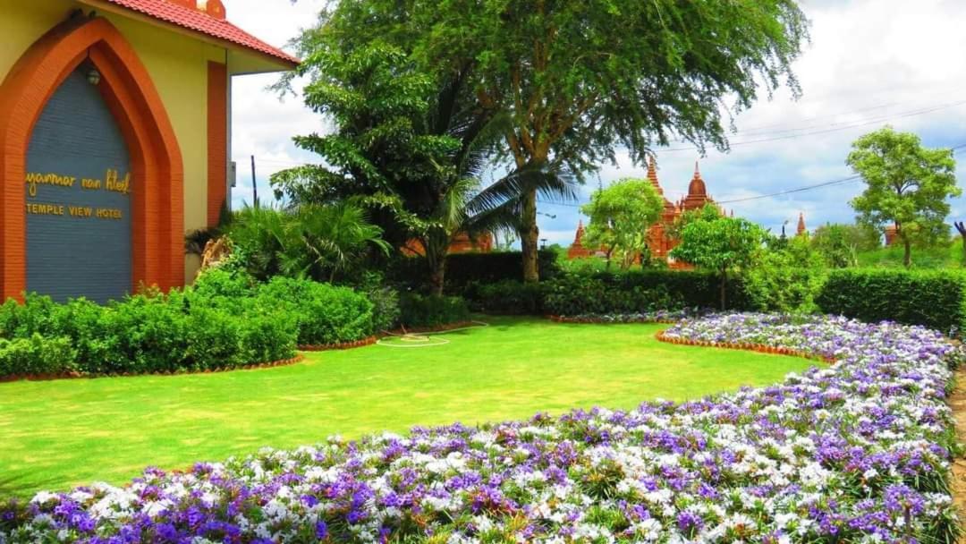 Temple View Hotel Bagan Exteriör bild