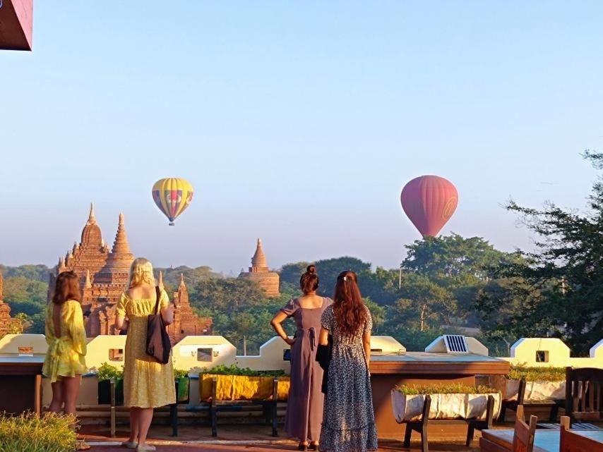 Temple View Hotel Bagan Exteriör bild